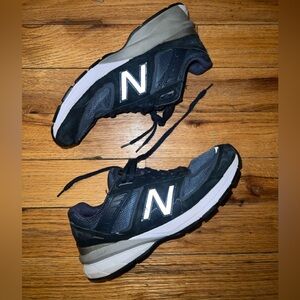 New Balance Men's 990v5 Navy, 9.5